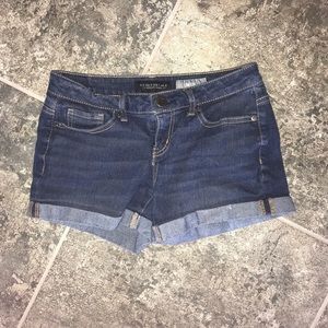 Aeropostale shorts!